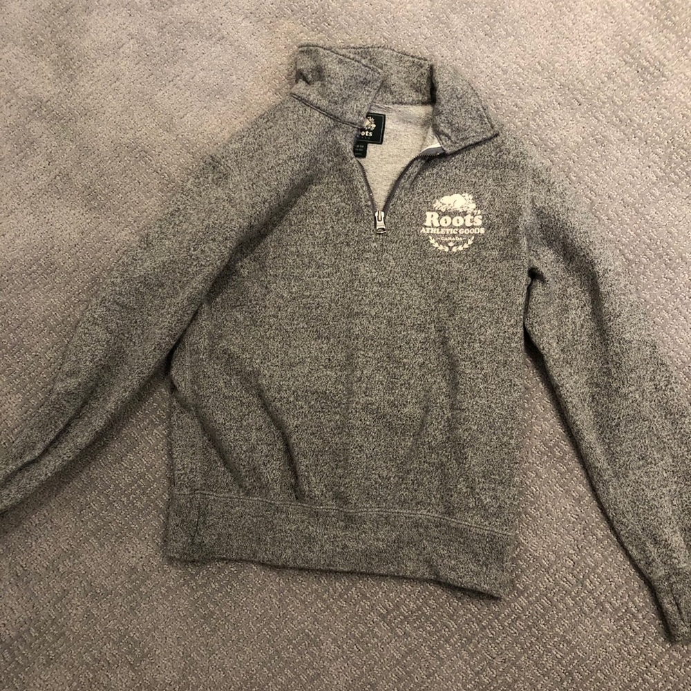 Roots quarter zip